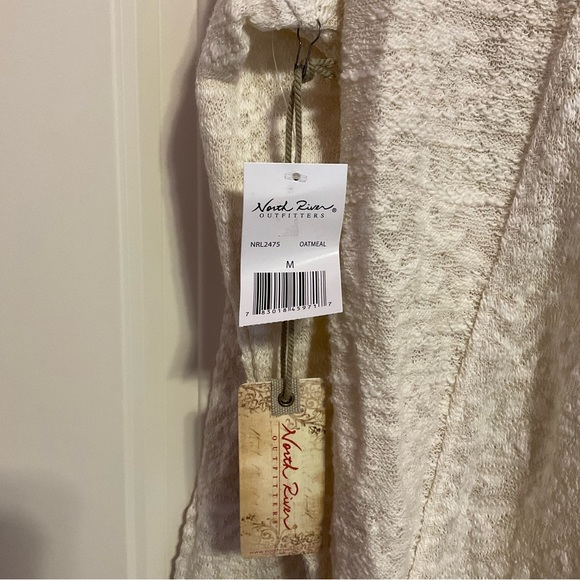 North River cowl neck white print shirt - Picture 6 of 6